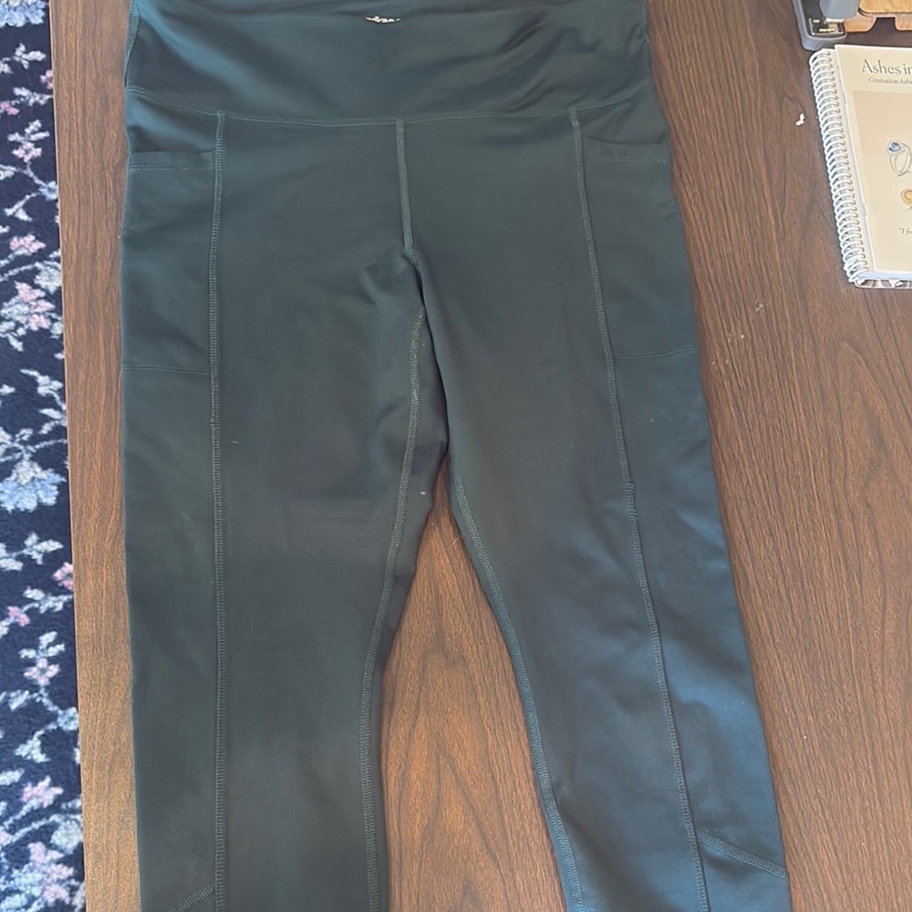 Alo Yoga High-Waist Black Leggings